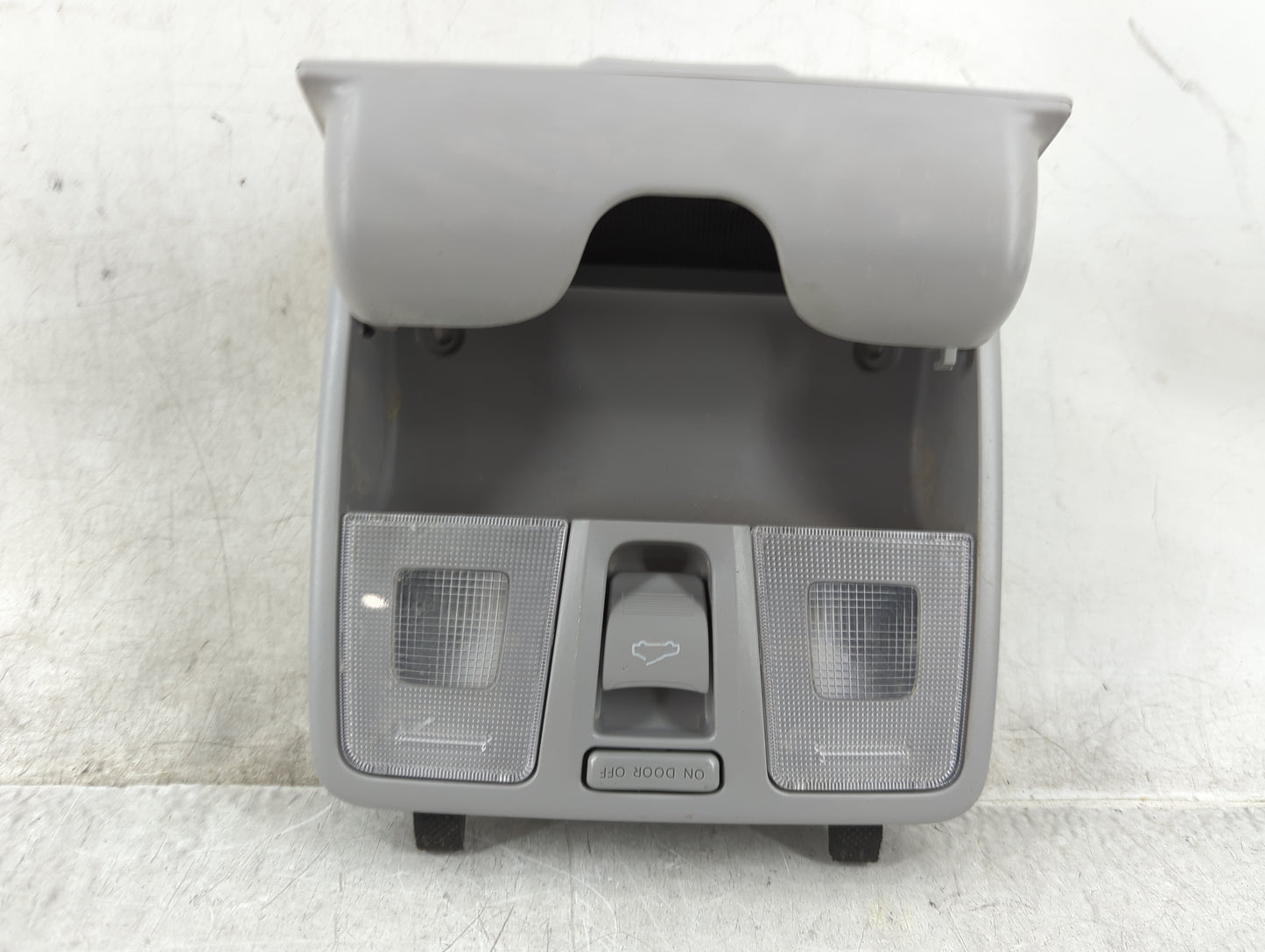2014 Hyundai Elantra Overhead Roof Console - Oemusedautoparts1.com