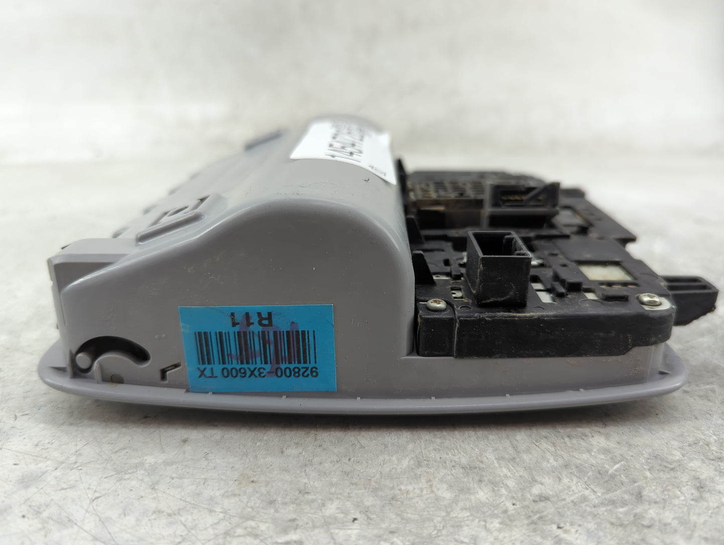 2014 Hyundai Elantra Overhead Roof Console - Oemusedautoparts1.com