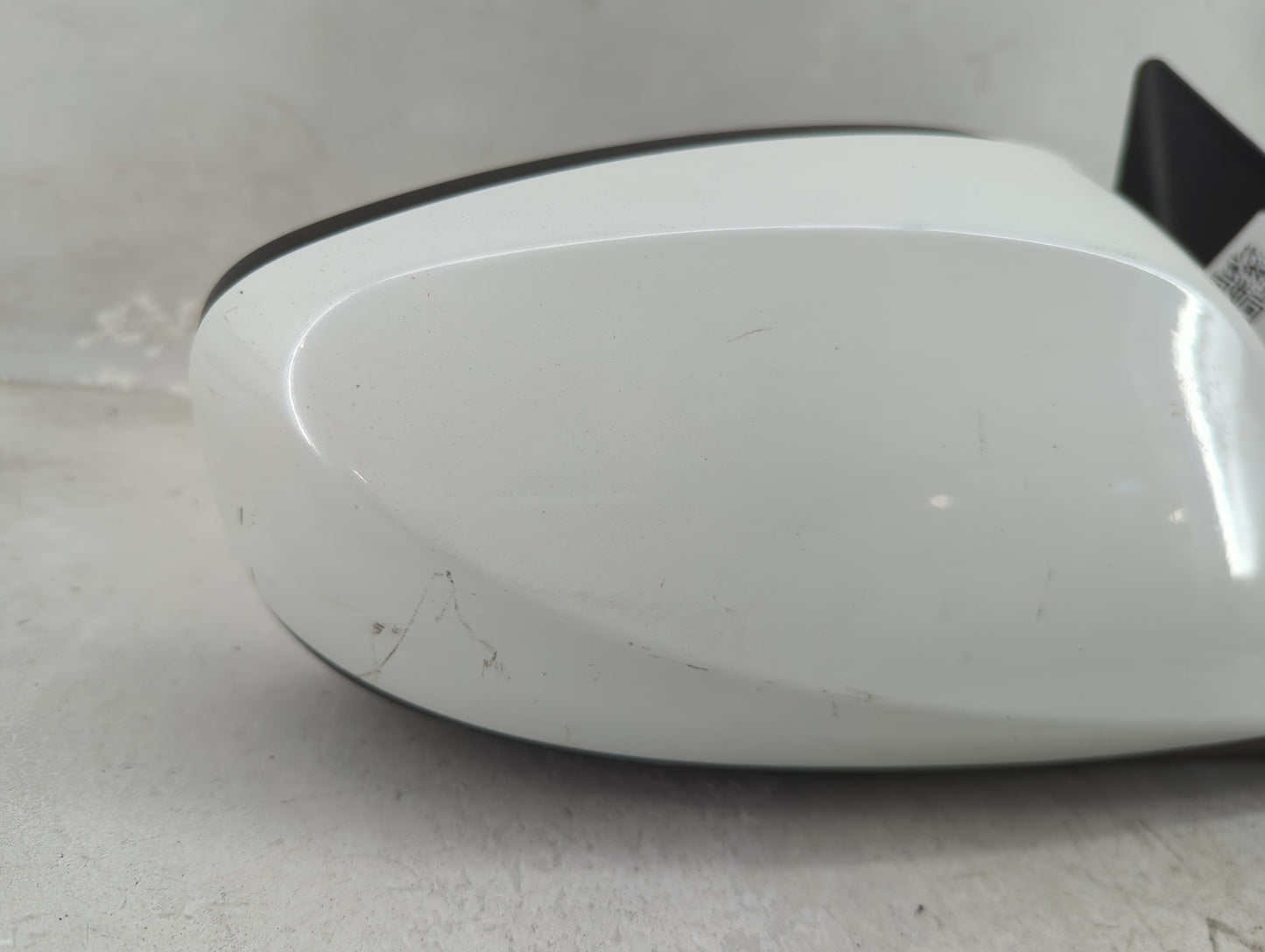 2014-2016 Hyundai Elantra Passenger Side View Mirror - Right Door Mirror OEM Used - Oemusedautoparts1.com