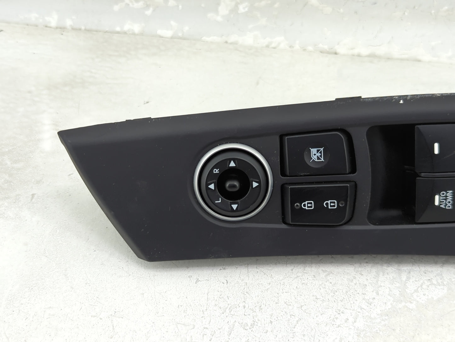 2014-2015 Hyundai Elantra Master Power Window Switch Replacement Driver Side Left Fits Fits 2014 2015 OEM Used Auto Parts - 
