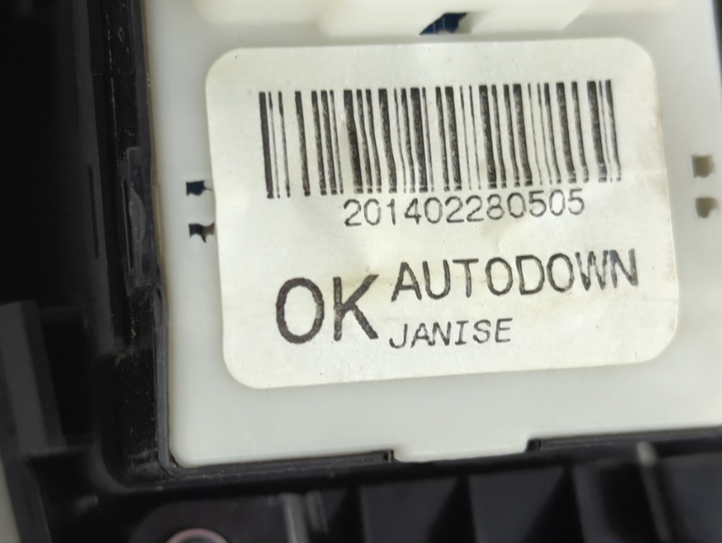 2014-2015 Hyundai Elantra Master Power Window Switch Replacement Driver Side Left Fits Fits 2014 2015 OEM Used Auto Parts - 