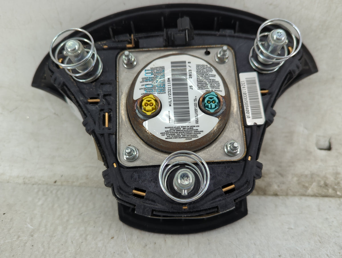 2014 Hyundai Elantra Air Bag Driver Left Steering Wheel Mounted - Oemusedautoparts1.com