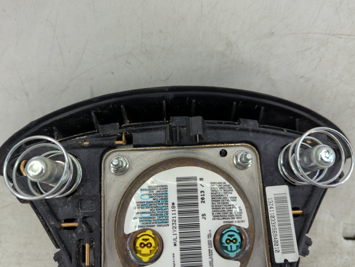 2014 Hyundai Elantra Air Bag Driver Left Steering Wheel Mounted - Oemusedautoparts1.com