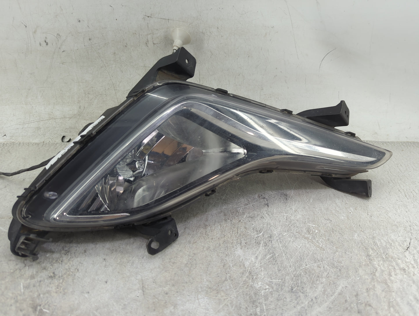 2014-2016 Hyundai Elantra Driver Left Oem Front Light Lamp Black 1459162 - Oemusedautoparts1.com