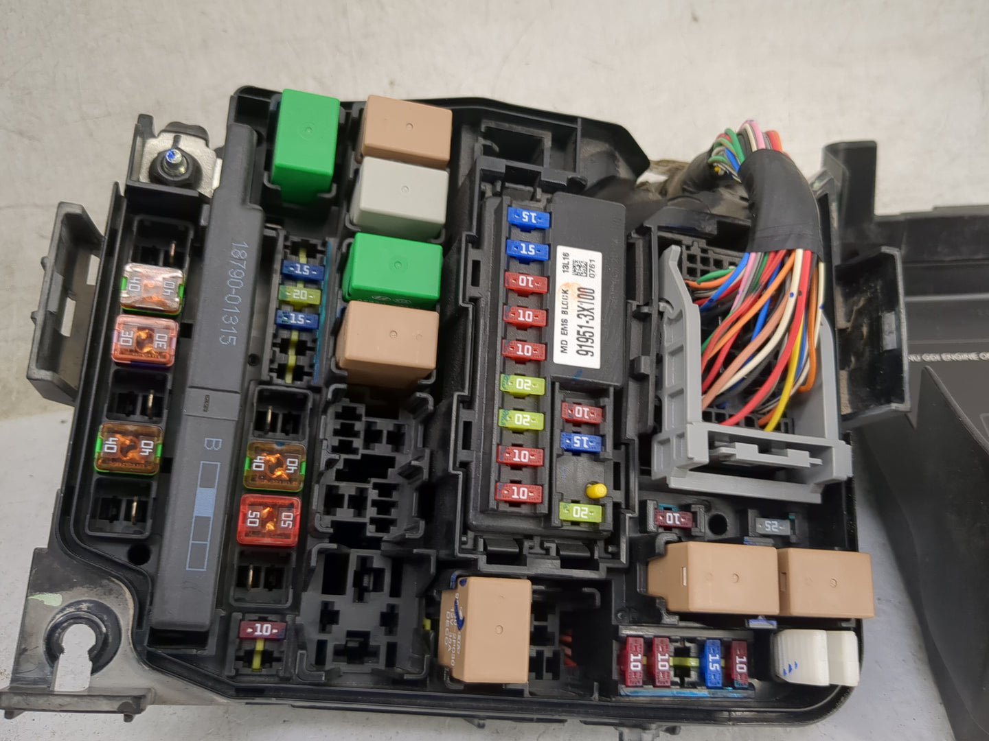 2014-2016 Hyundai Elantra Fusebox Fuse Box Panel Relay Module P/N:91951-3X710 91951-3X100, 18790-01315 Fits Fits 2014 2015 2