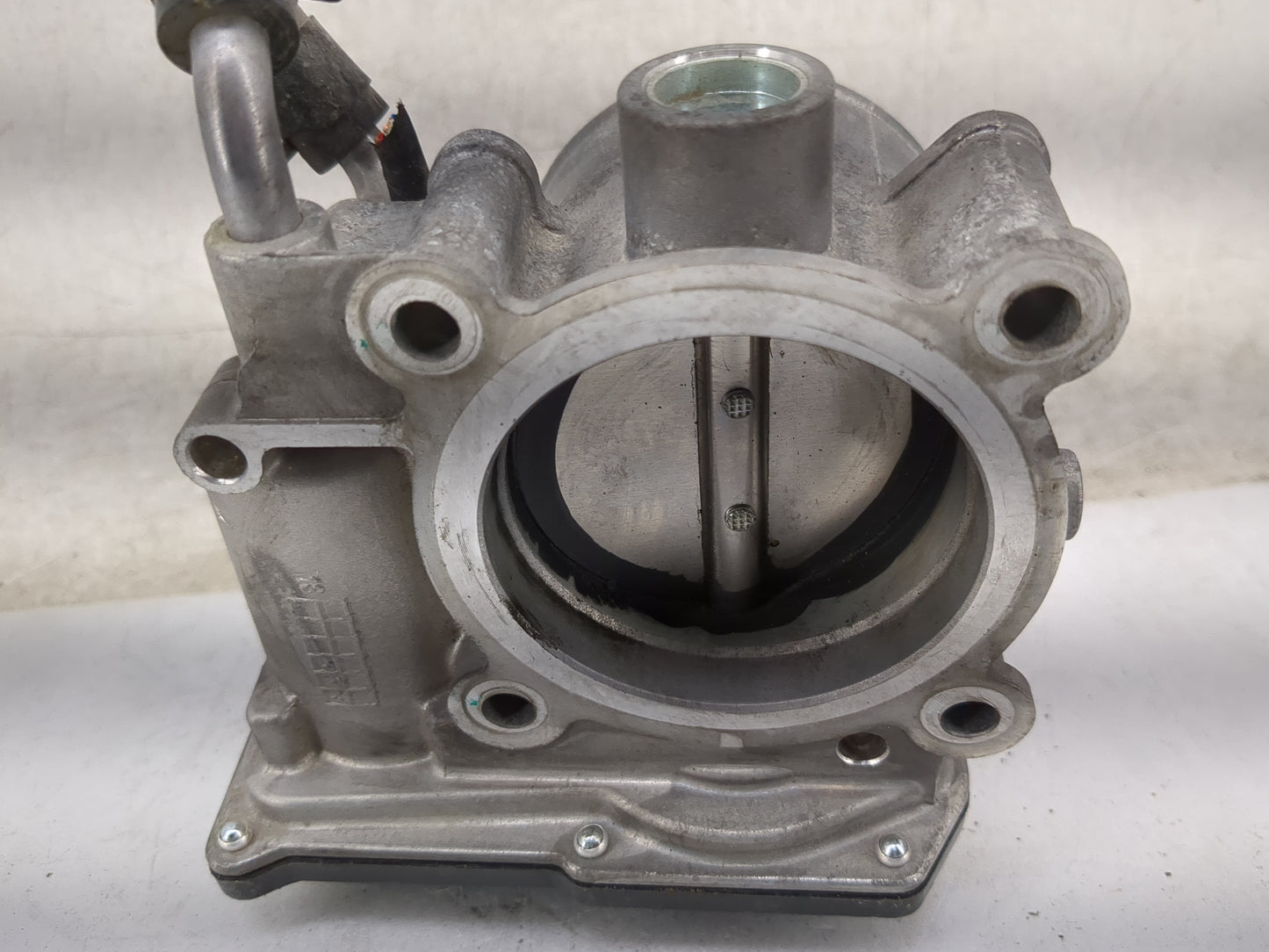 2011-2020 Hyundai Elantra Throttle Body P/N:35100-2E000 Fits Fits 2011 2012 2013 2014 2015 2016 2017 2018 2019 2020 2021 OEM
