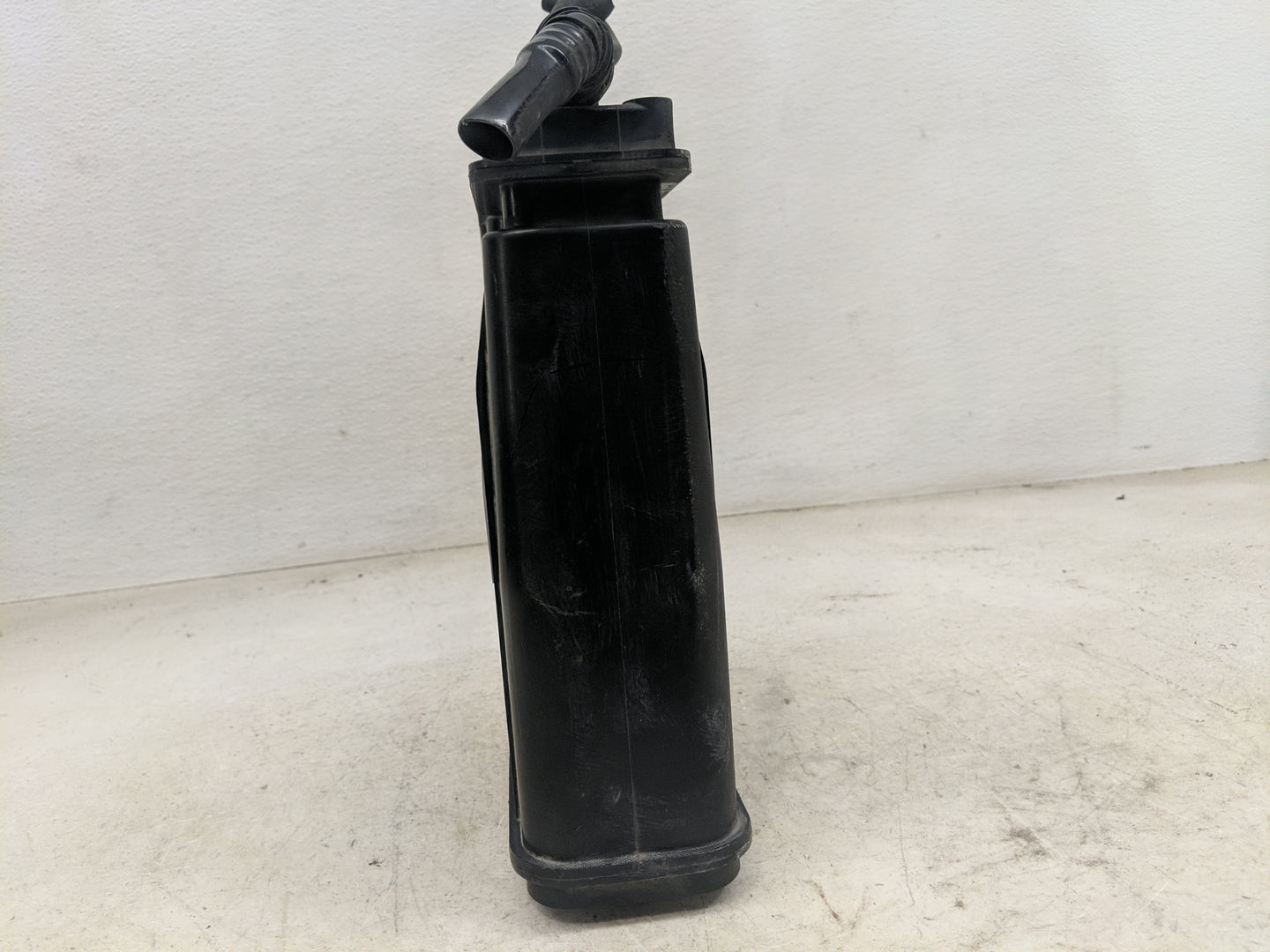 2014 Hyundai Elantra Fuel Vapor Charcoal Canister 1462102 - Oemusedautoparts1.com