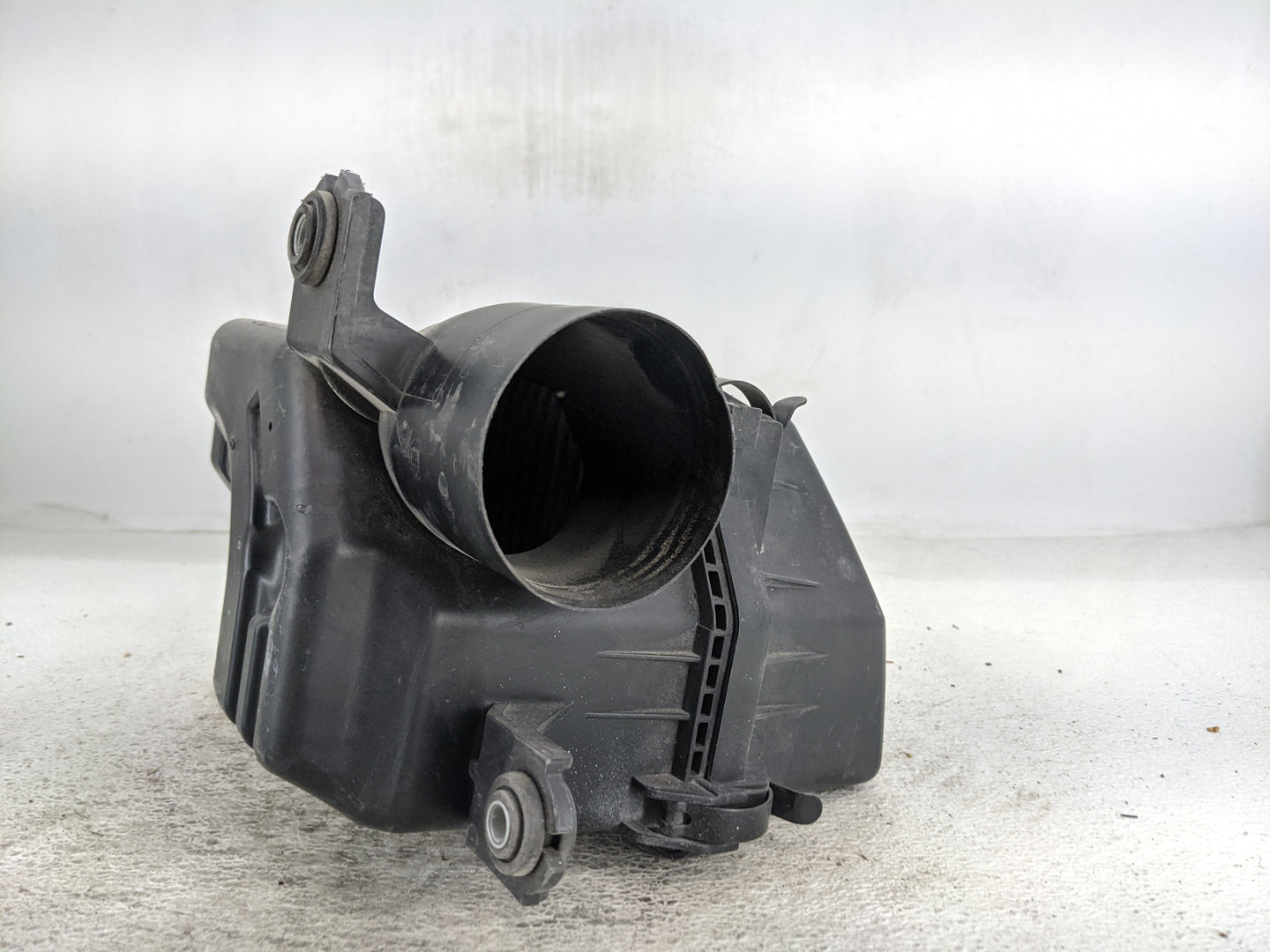 2011-2016 Hyundai Elantra Air Cleaner Intake-duct Hose Tube 1463306 - Oemusedautoparts1.com