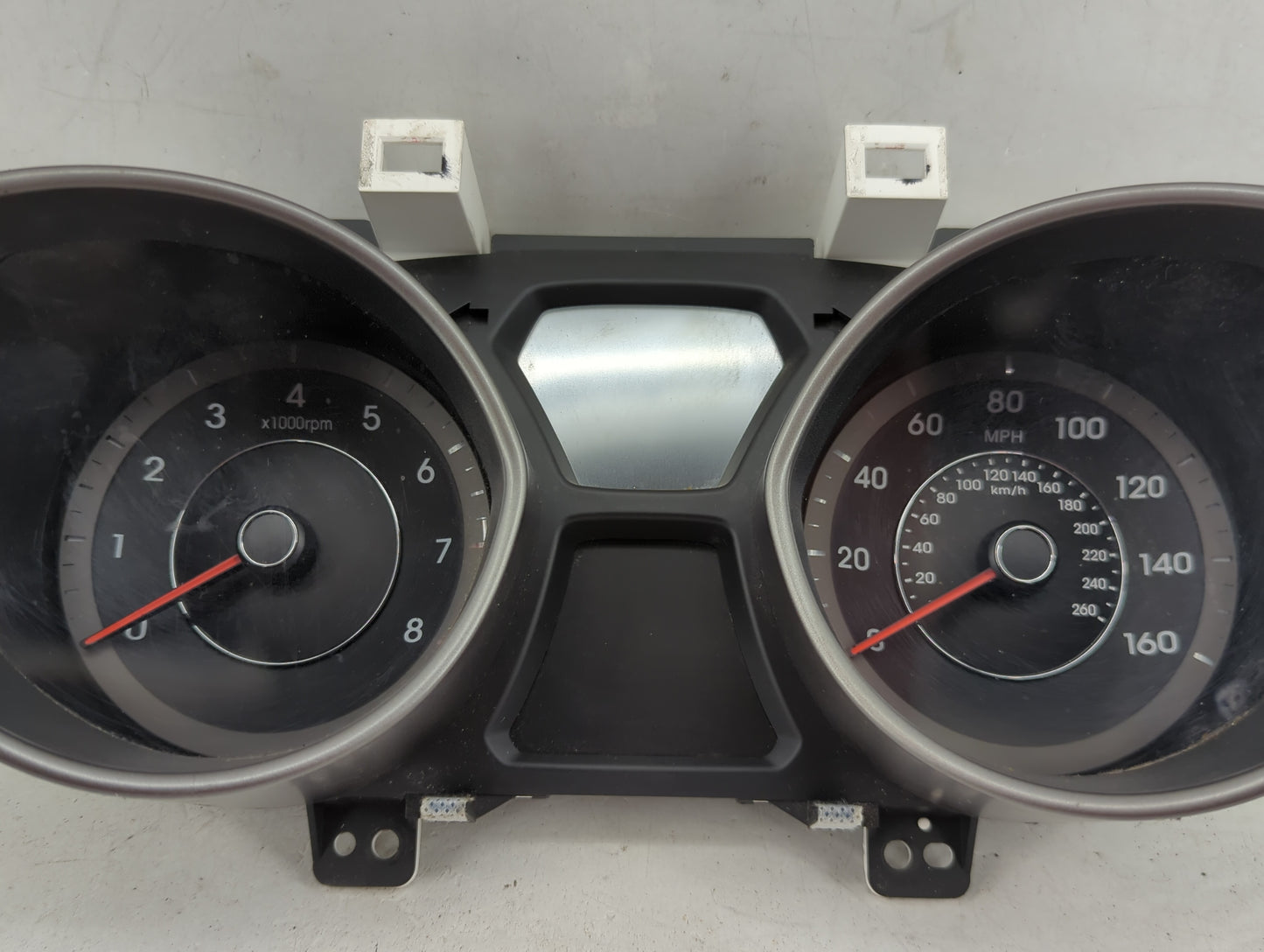 2014-2016 Hyundai Elantra Instrument Cluster Speedometer Gauges P/N:94004-3Y010 Miles:135K Fits Fits 2014 2015 2016 OEM Used