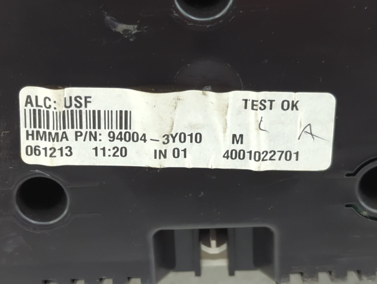 2014-2016 Hyundai Elantra Instrument Cluster Speedometer Gauges P/N:94004-3Y010 Miles:135K Fits Fits 2014 2015 2016 OEM Used