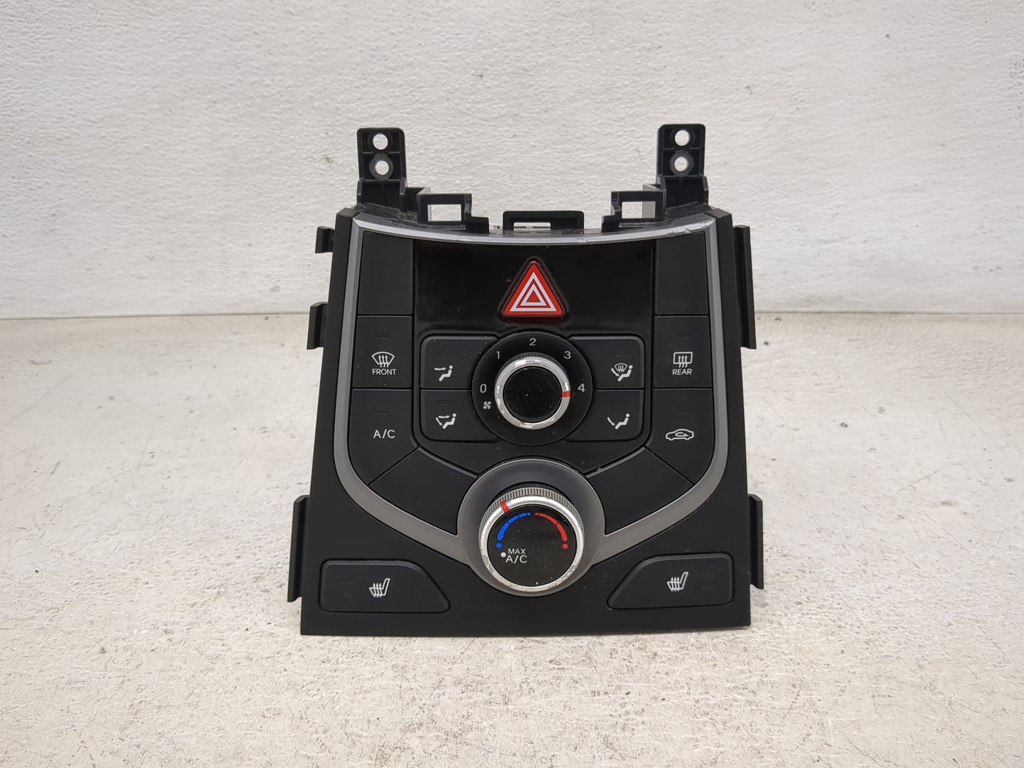 2014-2016 Hyundai Elantra Climate Control Module Temperature AC/Heater Replacement P/N:97250-3XCD0 C500-ATDCH Fits OEM Used 