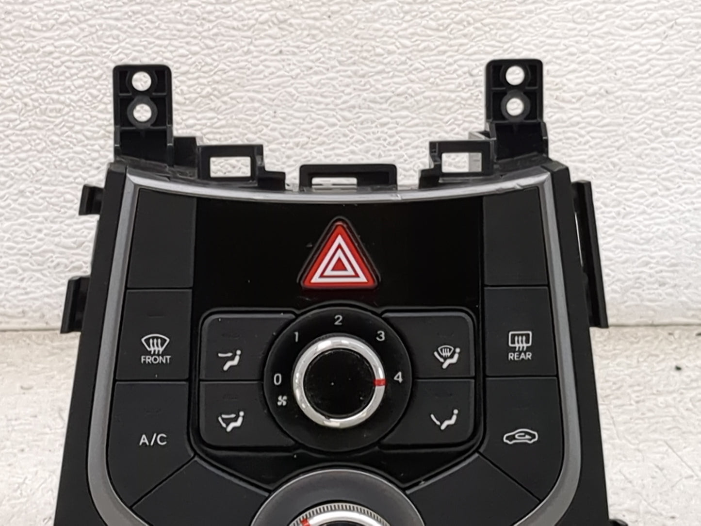2014-2016 Hyundai Elantra Climate Control Module Temperature AC/Heater Replacement P/N:97250-3XCD0 C500-ATDCH Fits OEM Used 