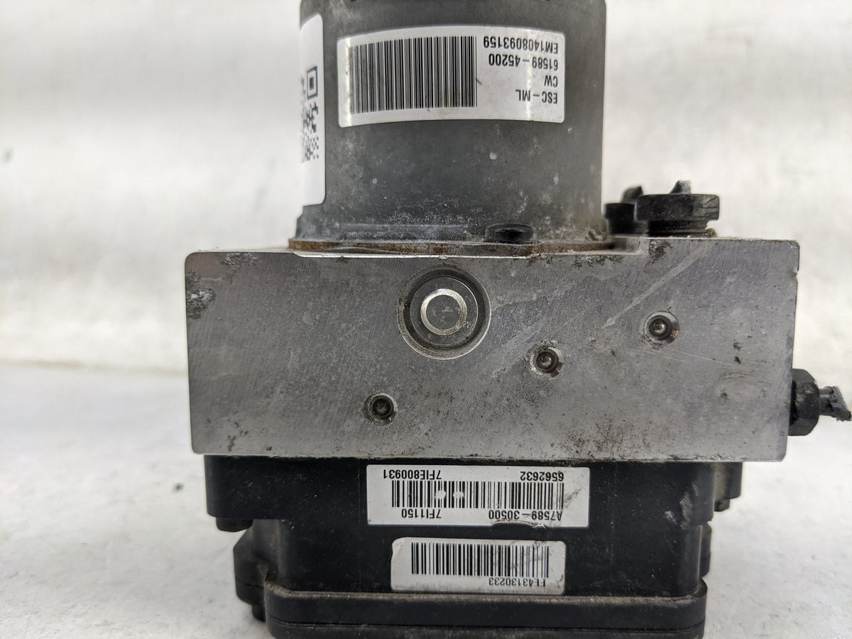 2014 Hyundai Elantra Anti-Lock Brake ABS Pump Module Actuator OEM P/N:61589-45200 A7589-30500 Fits Fits 2017 2018 2019 OEM U