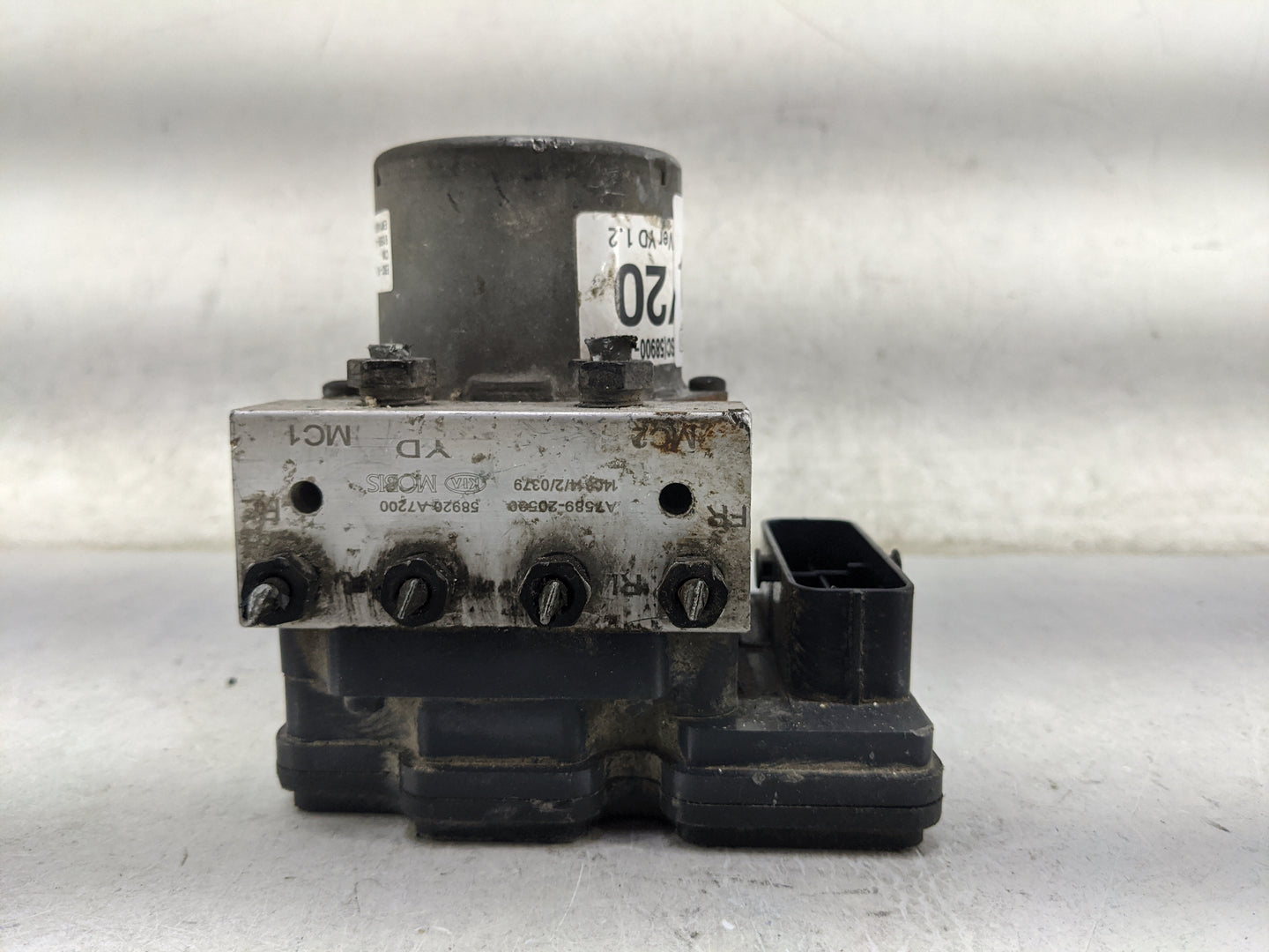 2014 Hyundai Elantra ABS Pump Control Module Replacement P/N:61589-45200 A7589-30500, 58920-A7200, A7589-20500 Fits OEM Used