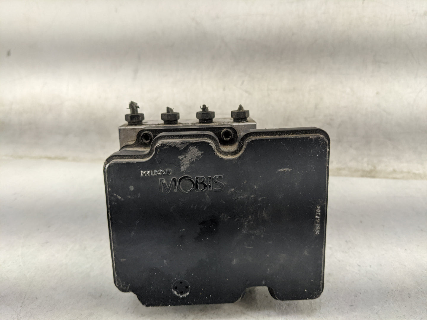 2014 Hyundai Elantra ABS Pump Control Module Replacement P/N:61589-45200 A7589-30500, 58920-A7200, A7589-20500 Fits OEM Used