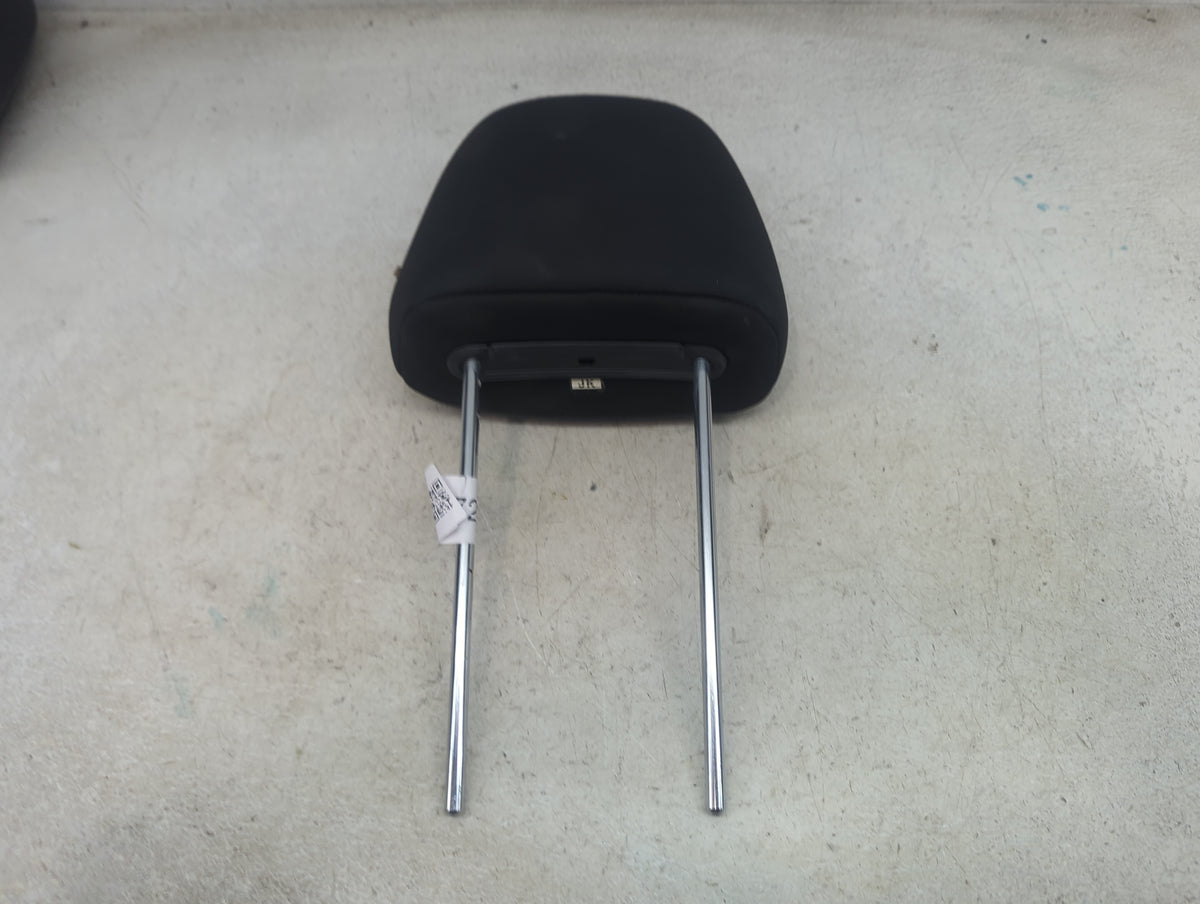 2014 Hyundai Elantra Headrest Head Rest Front Driver Seat Black 1472454 - Oemusedautoparts1.com