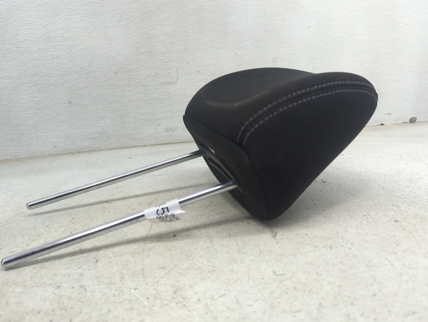 2014 Hyundai Elantra Headrest Head Rest Front Driver Seat Black 1472454 - Oemusedautoparts1.com