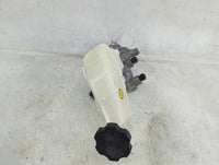 Hyundai Elantra Brake Master Cylinder 1490781 - Oemusedautoparts1.com