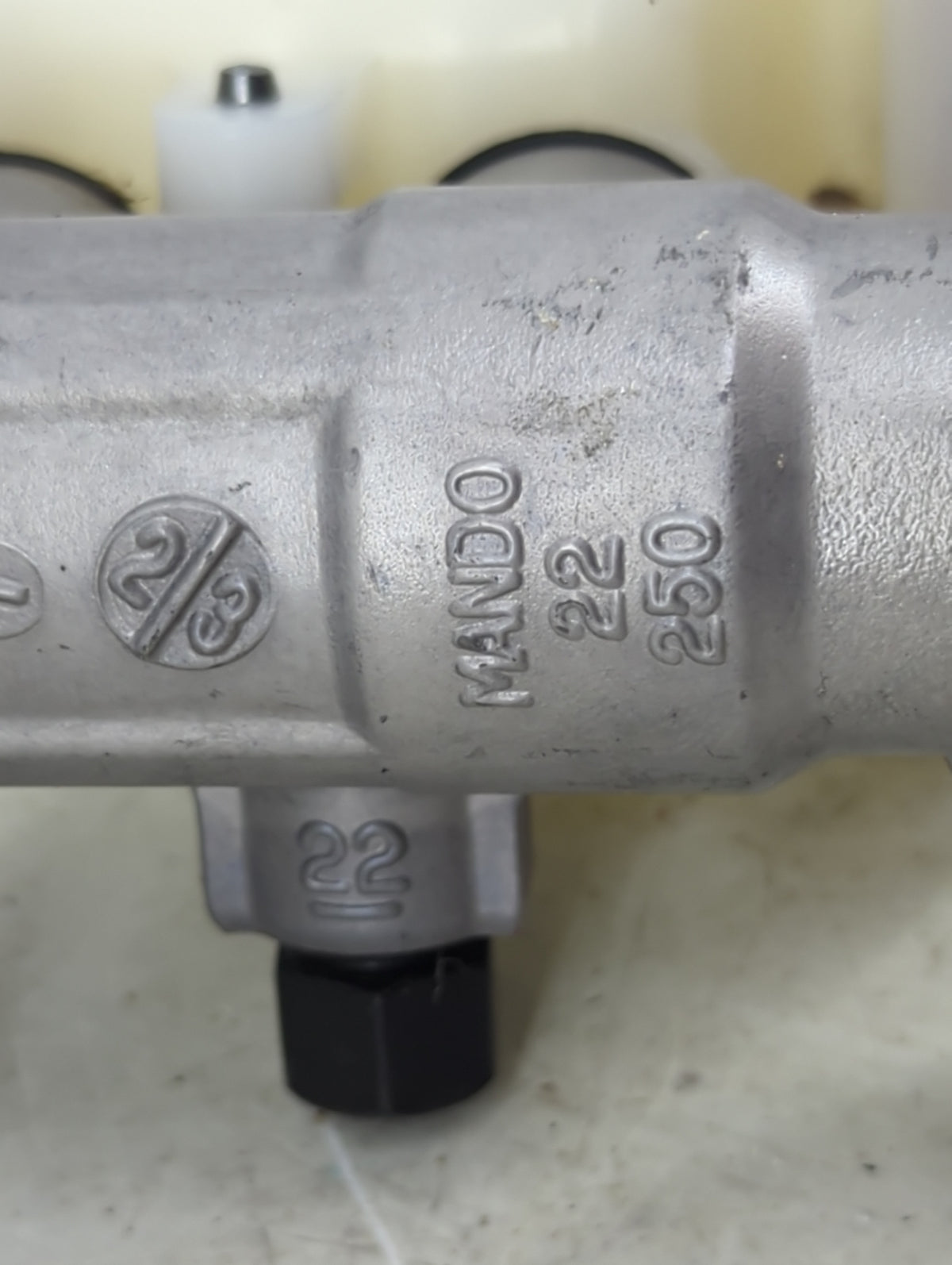 Hyundai Elantra Brake Master Cylinder 1490781 - Oemusedautoparts1.com