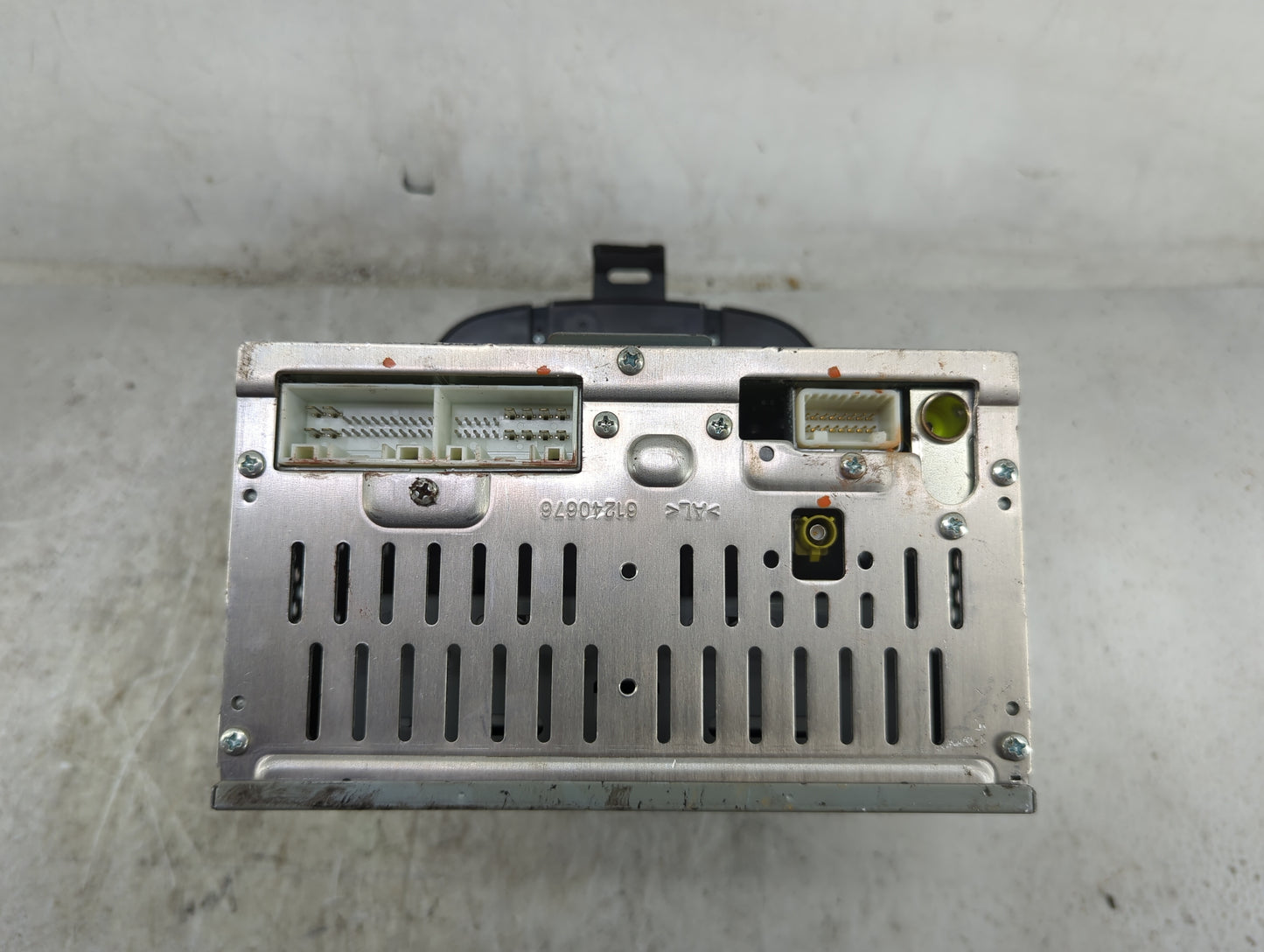 2014-2016 Hyundai Elantra Radio AM FM Cd Player Receiver Replacement P/N:961803X165 96180-3X165 Fits Fits 2014 2015 2016 OEM