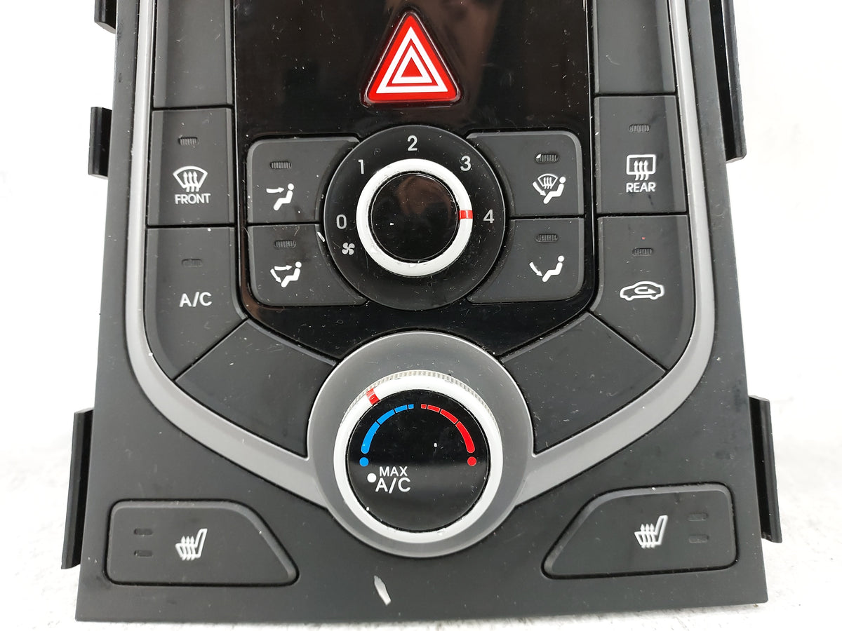 2014-2016 Hyundai Elantra Climate Control Module Temperature AC/Heater Replacement P/N:C500-ATDCH 97250-3XCD0 Fits OEM Used 