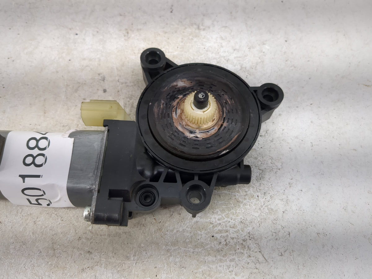 2011-2016 Hyundai Elantra Passenger Front Right Power Window Motor 1501884 - Oemusedautoparts1.com