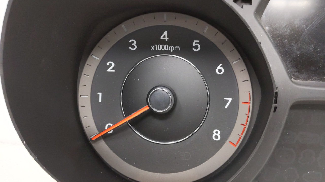 2014-2016 Hyundai Elantra Instrument Cluster Speedometer Gauges P/N:94004-3Y010 Fits Fits 2014 2015 2016 OEM Used Auto Parts