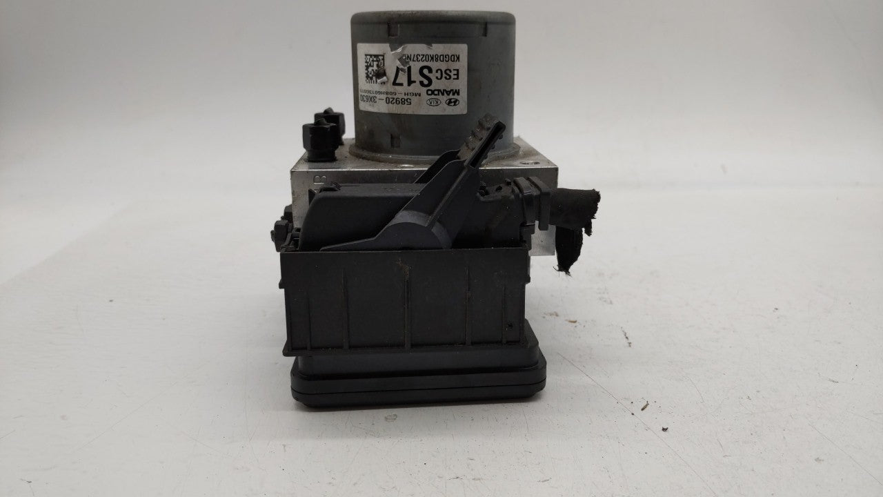 2014-2016 Hyundai Elantra ABS Pump Control Module Replacement P/N:58920-3X630 Fits Fits 2014 2015 2016 OEM Used Auto Parts -
