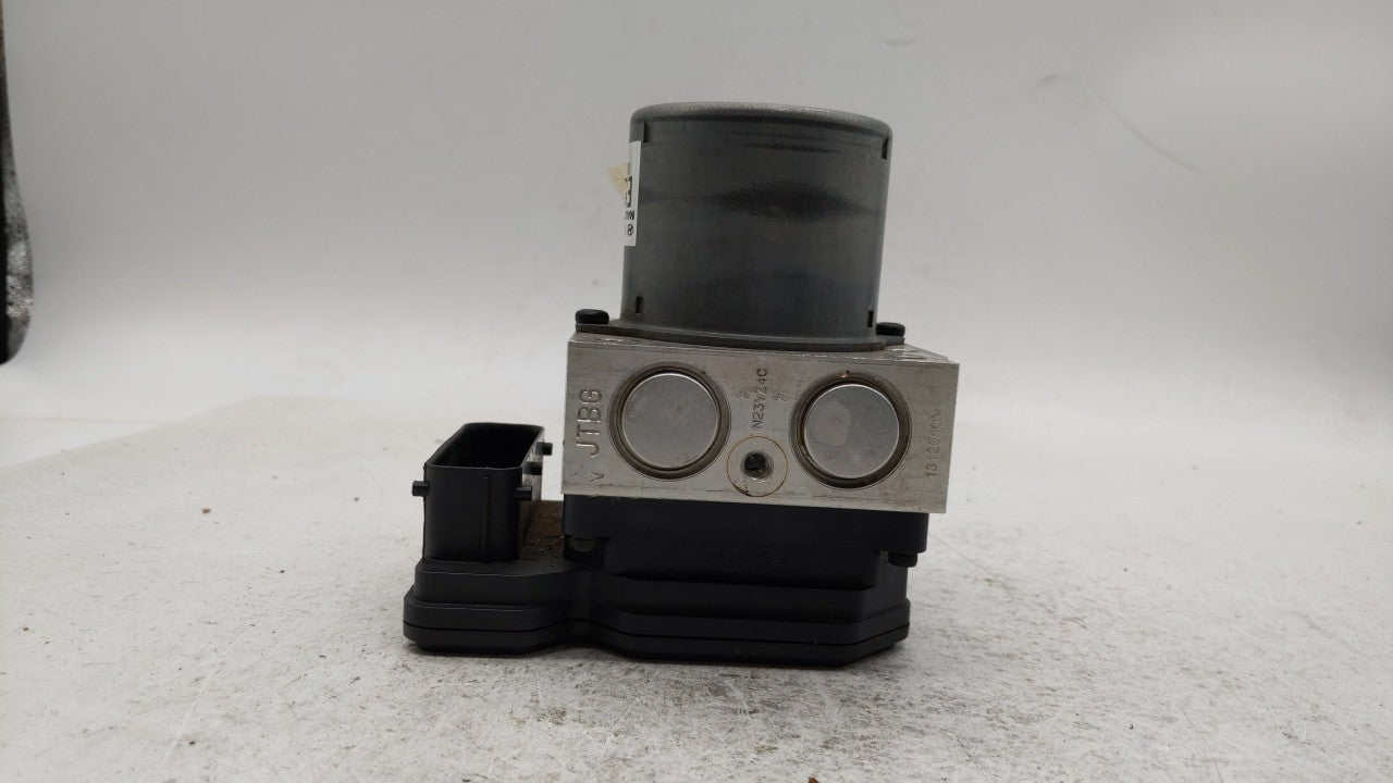 2014-2016 Hyundai Elantra ABS Pump Control Module Replacement P/N:58920-3X630 Fits Fits 2014 2015 2016 OEM Used Auto Parts -