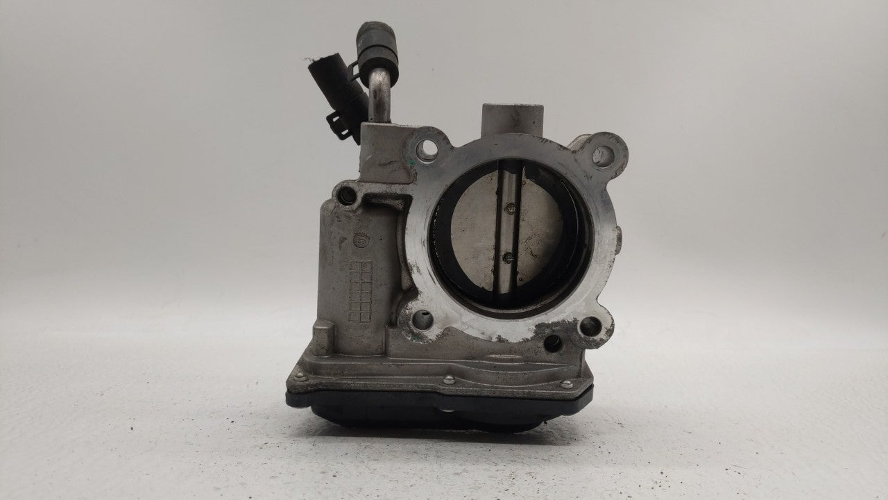 2011-2018 Hyundai Elantra Throttle Body P/N:35100-2E000 Fits Fits 2011 2012 2013 2014 2015 2016 2017 2018 2019 OEM Used Auto