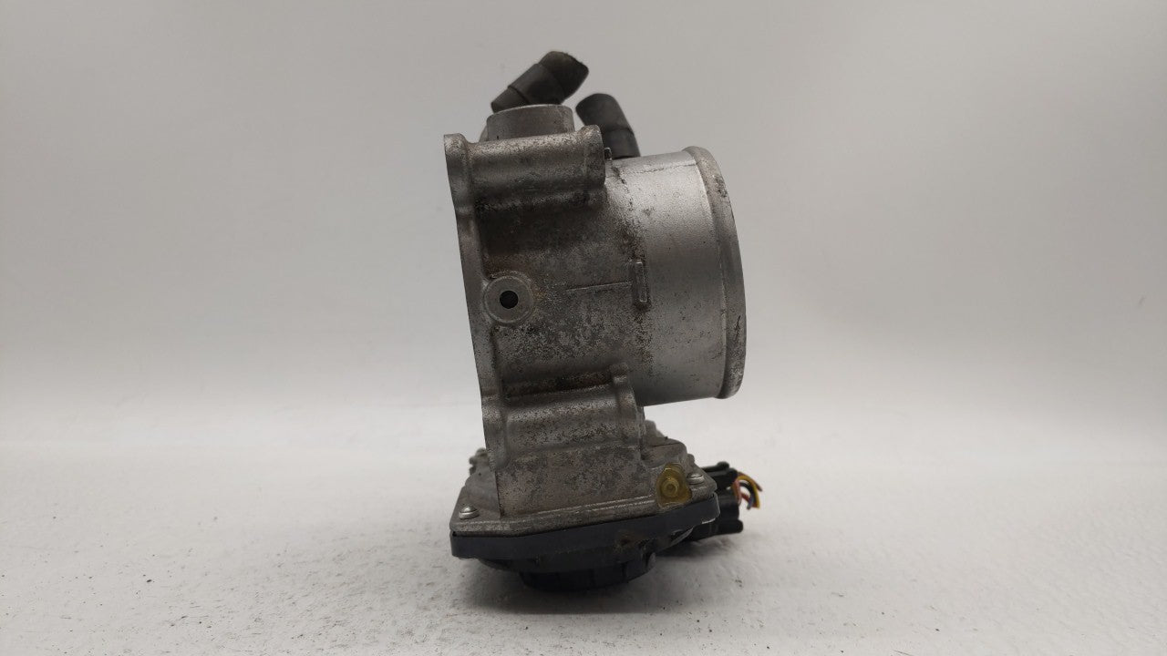 2011-2018 Hyundai Elantra Throttle Body P/N:35100-2E000 Fits Fits 2011 2012 2013 2014 2015 2016 2017 2018 2019 OEM Used Auto
