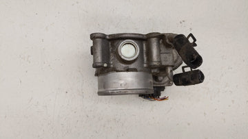 2011-2018 Hyundai Elantra Throttle Body P/N:35100-2E000 Fits Fits 2011 2012 2013 2014 2015 2016 2017 2018 2019 OEM Used Auto Parts