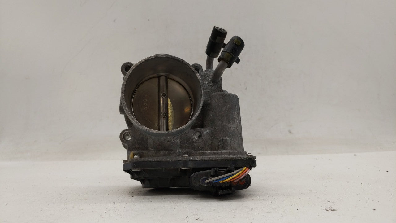 2011-2018 Hyundai Elantra Throttle Body P/N:35100-2E000 Fits Fits 2011 2012 2013 2014 2015 2016 2017 2018 2019 OEM Used Auto