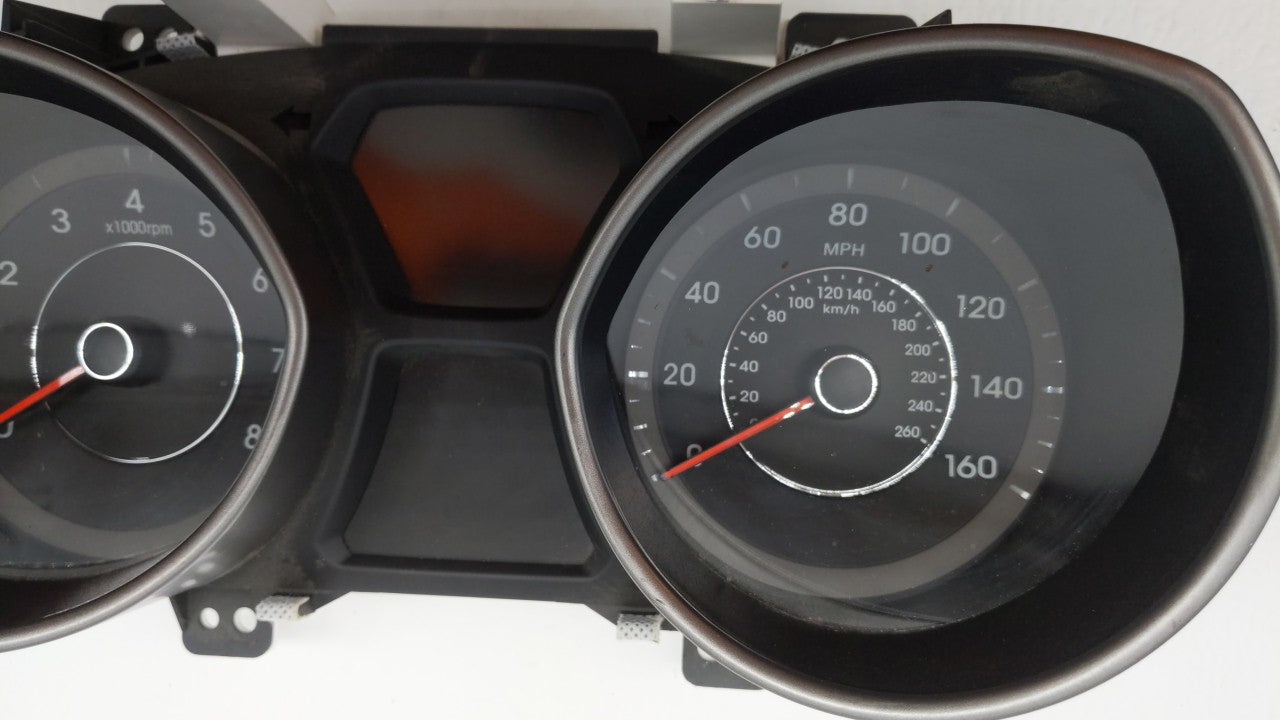 2014-2016 Hyundai Elantra Instrument Cluster Speedometer Gauges P/N:94004-3Y010 Fits Fits 2014 2015 2016 OEM Used Auto Parts