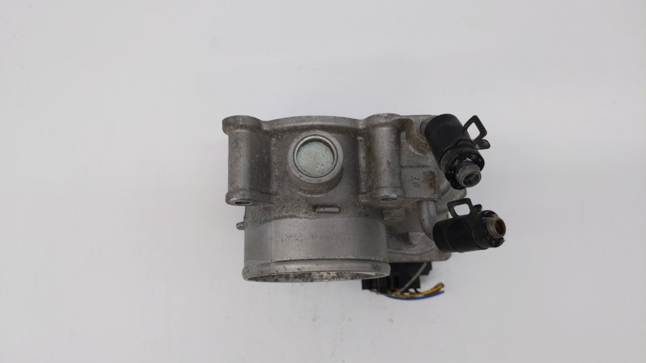 2011-2018 Hyundai Elantra Throttle Body P/N:35100-2E000 Fits Fits 2011 2012 2013 2014 2015 2016 2017 2018 2019 OEM Used Auto
