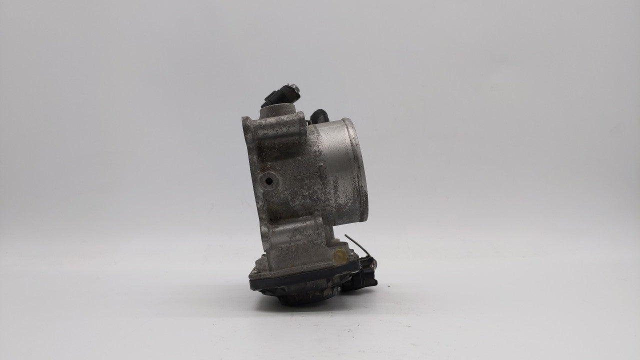 2011-2018 Hyundai Elantra Throttle Body P/N:35100-2E000 Fits Fits 2011 2012 2013 2014 2015 2016 2017 2018 2019 OEM Used Auto