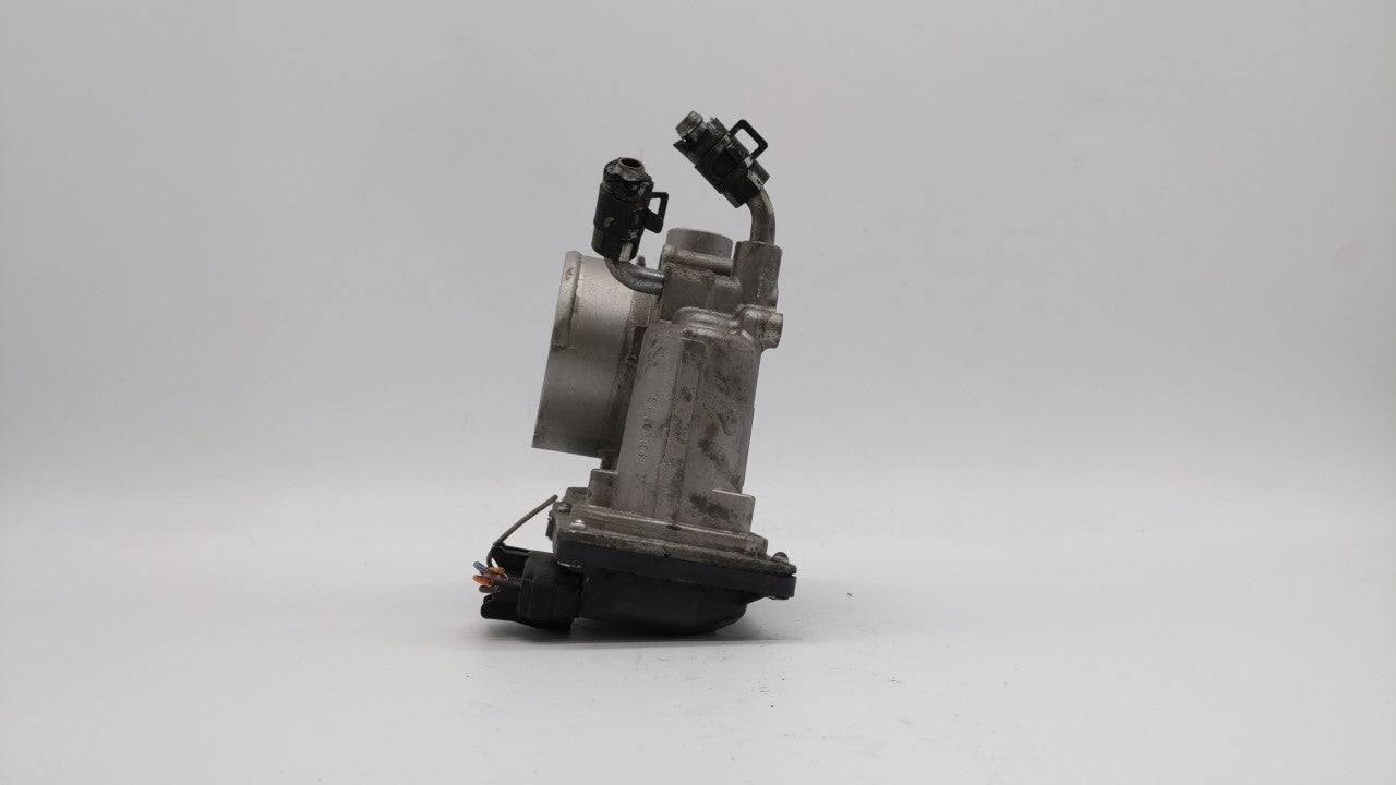 2011-2018 Hyundai Elantra Throttle Body P/N:35100-2E000 Fits Fits 2011 2012 2013 2014 2015 2016 2017 2018 2019 OEM Used Auto