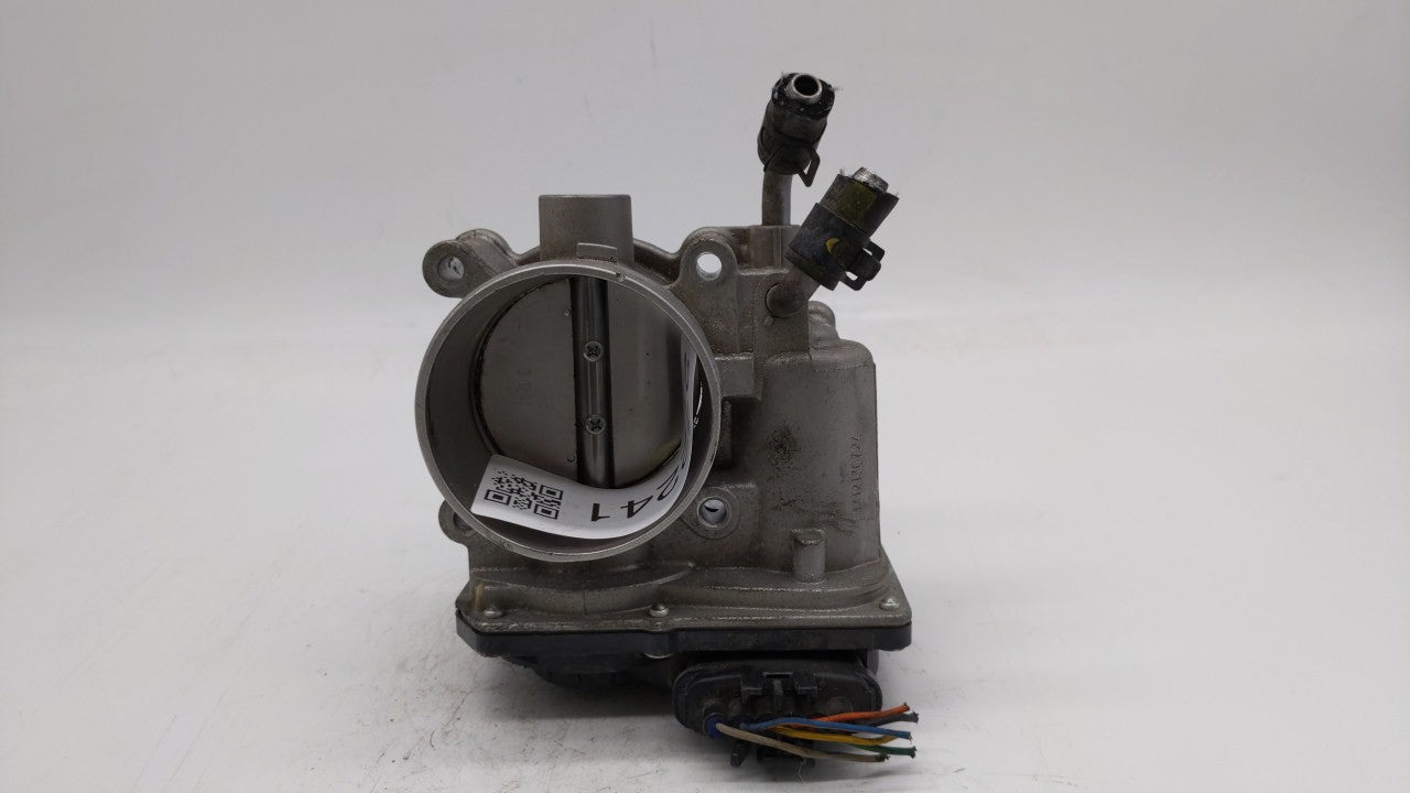 2011-2018 Hyundai Elantra Throttle Body P/N:35100-2E000 Fits Fits 2011 2012 2013 2014 2015 2016 2017 2018 2019 OEM Used Auto
