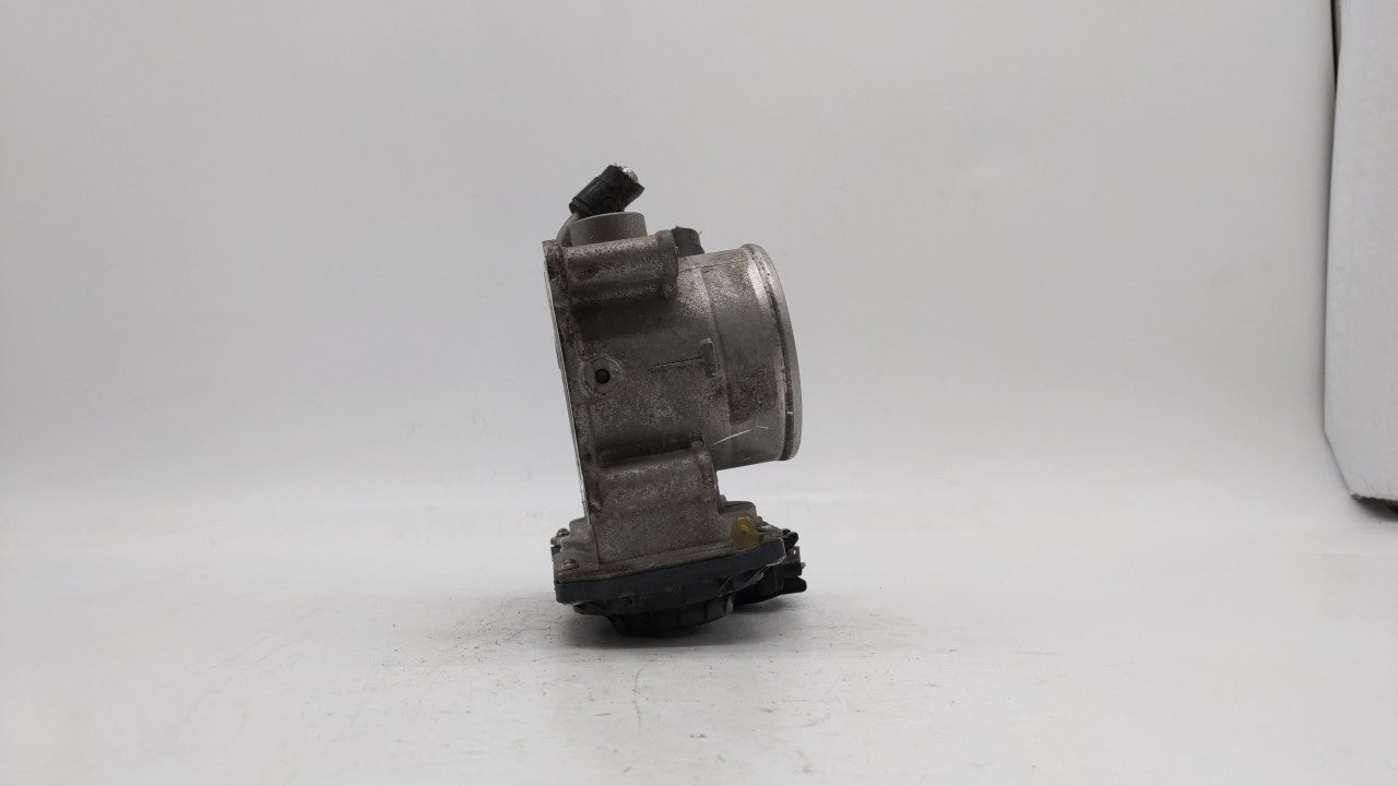 2011-2018 Hyundai Elantra Throttle Body P/N:35100-2E000 Fits Fits 2011 2012 2013 2014 2015 2016 2017 2018 2019 OEM Used Auto