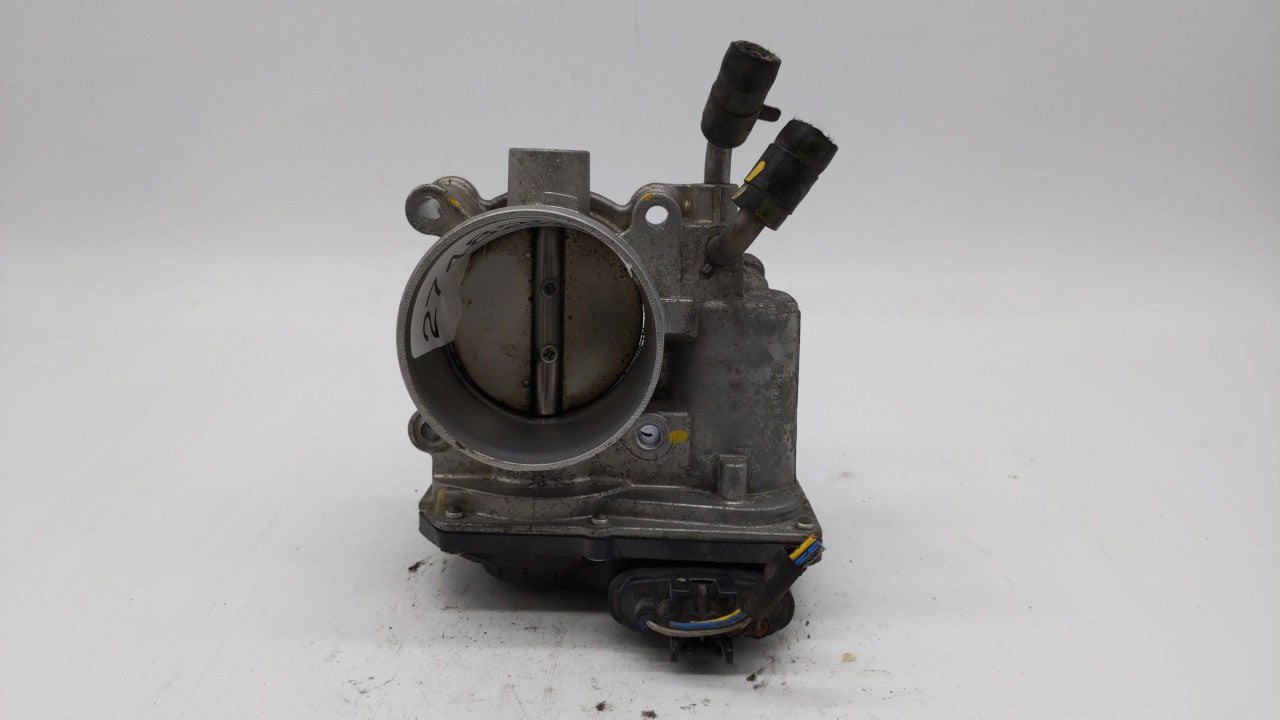 2011-2018 Hyundai Elantra Throttle Body P/N:35100-2E000 Fits Fits 2011 2012 2013 2014 2015 2016 2017 2018 2019 OEM Used Auto