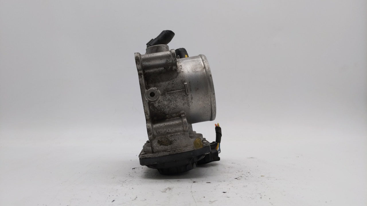 2011-2018 Hyundai Elantra Throttle Body P/N:35100-2E000 Fits Fits 2011 2012 2013 2014 2015 2016 2017 2018 2019 OEM Used Auto