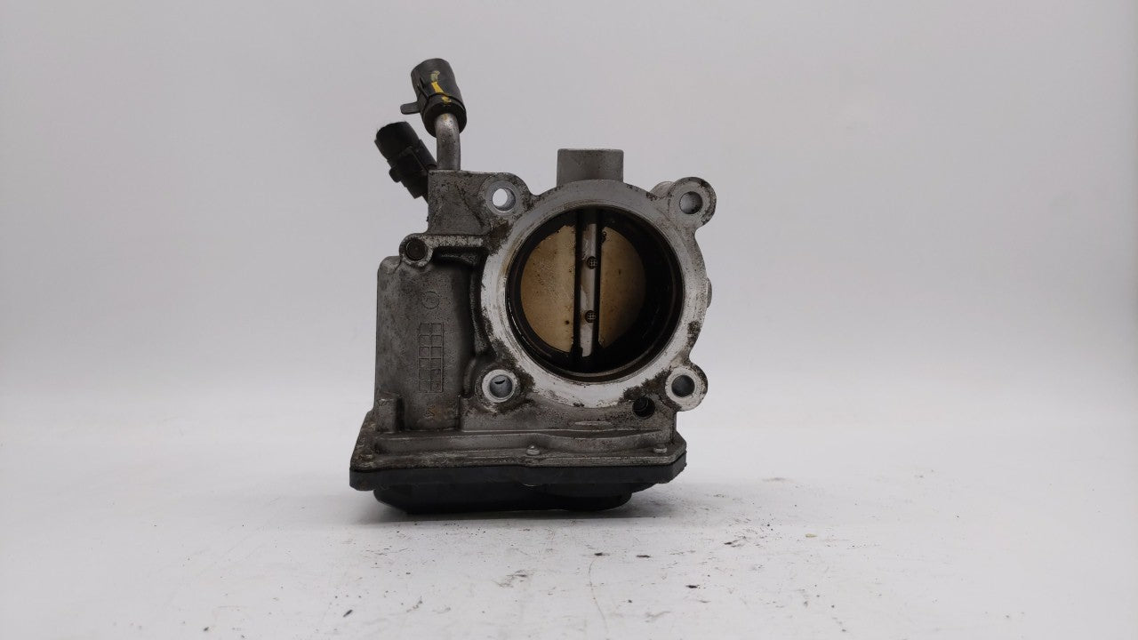 2011-2018 Hyundai Elantra Throttle Body P/N:35100-2E000 Fits Fits 2011 2012 2013 2014 2015 2016 2017 2018 2019 OEM Used Auto