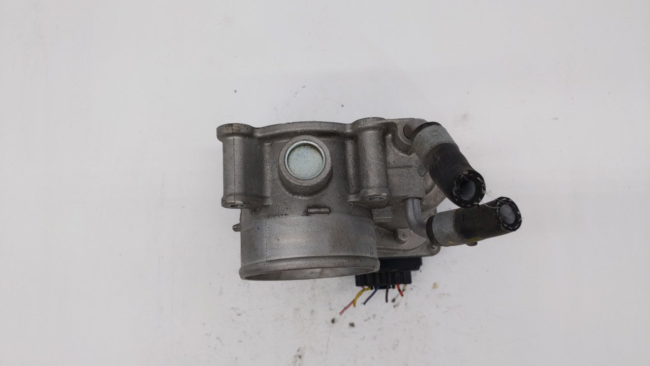 2011-2018 Hyundai Elantra Throttle Body P/N:35100-2E000 Fits Fits 2011 2012 2013 2014 2015 2016 2017 2018 2019 OEM Used Auto