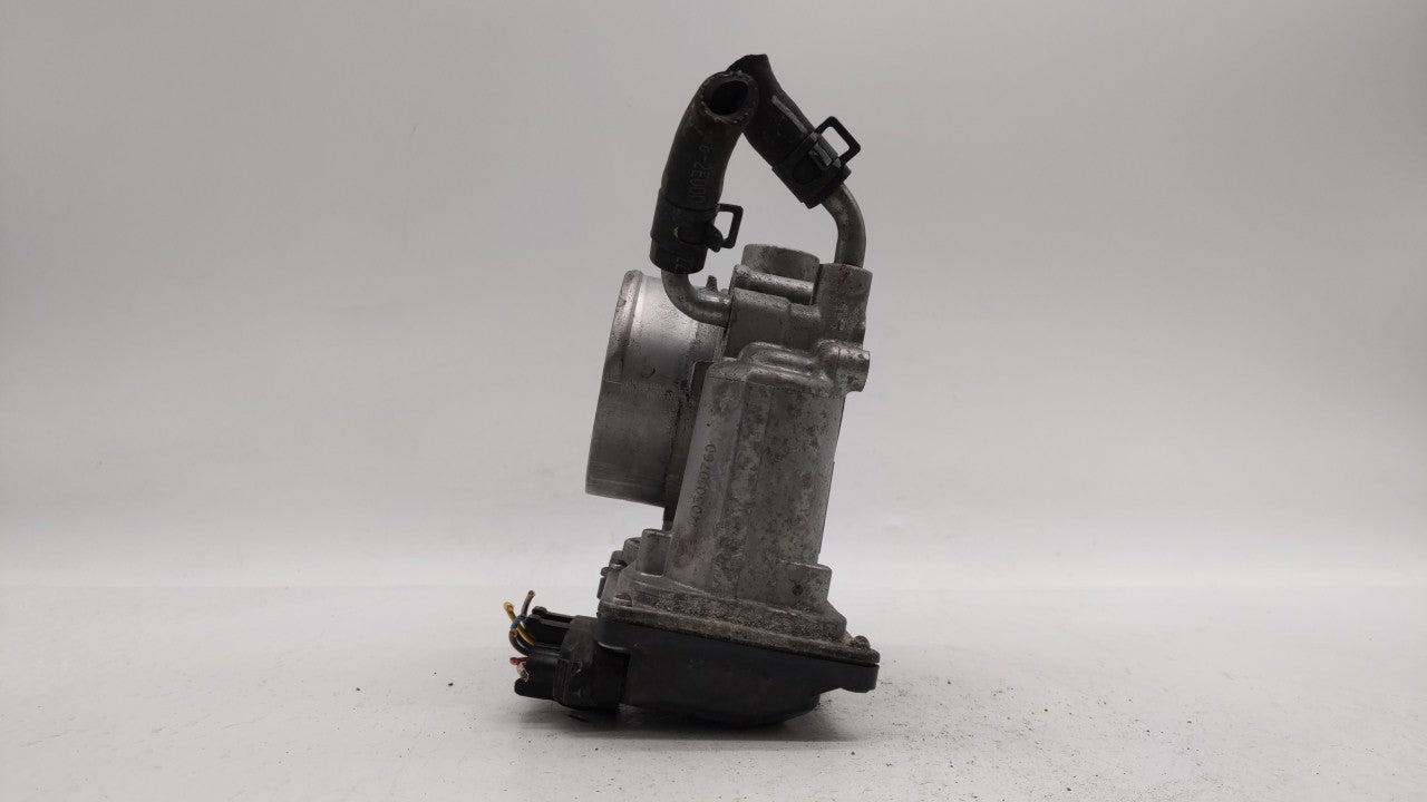 2011-2018 Hyundai Elantra Throttle Body P/N:35100-2E000 Fits Fits 2011 2012 2013 2014 2015 2016 2017 2018 2019 OEM Used Auto