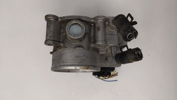 2011-2018 Hyundai Elantra Throttle Body P/N:35100-2E000 Fits Fits 2011 2012 2013 2014 2015 2016 2017 2018 2019 OEM Used Auto Parts