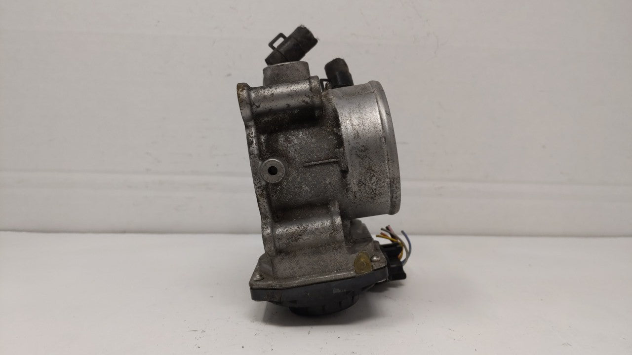 2011-2018 Hyundai Elantra Throttle Body P/N:35100-2E000 Fits Fits 2011 2012 2013 2014 2015 2016 2017 2018 2019 OEM Used Auto