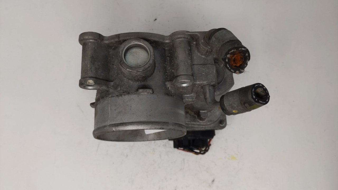 2011-2018 Hyundai Elantra Throttle Body P/N:35100-2E000 Fits Fits 2011 2012 2013 2014 2015 2016 2017 2018 2019 OEM Used Auto