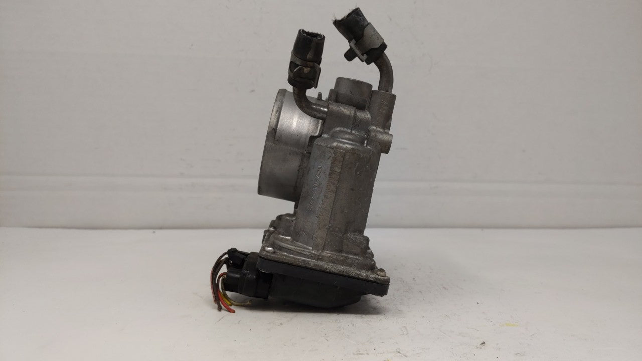 2011-2018 Hyundai Elantra Throttle Body P/N:35100-2E000 Fits Fits 2011 2012 2013 2014 2015 2016 2017 2018 2019 OEM Used Auto
