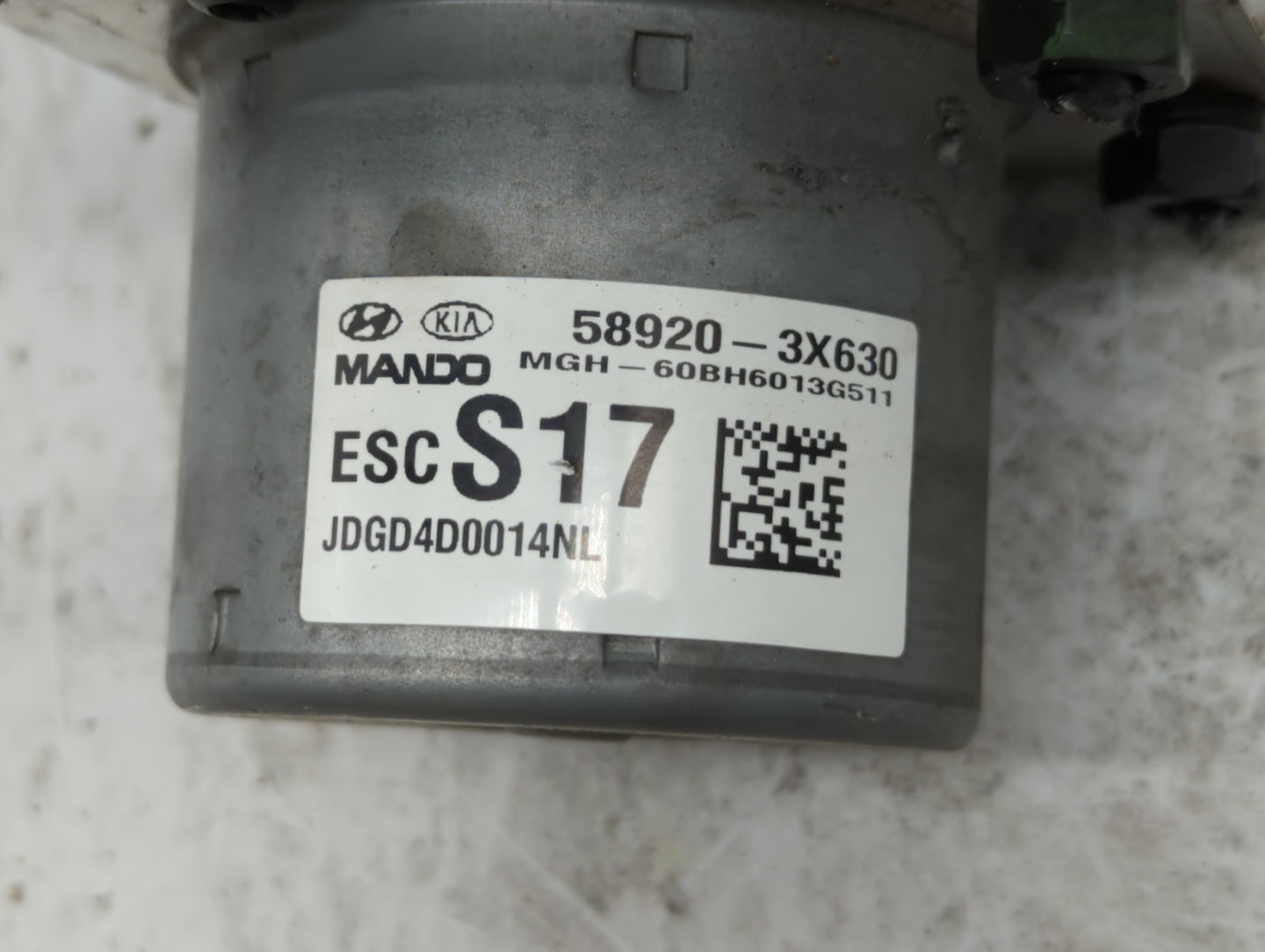 2014-2016 Hyundai Elantra ABS Pump Control Module Replacement P/N:BE6003G510 58920-3X630 Fits Fits 2014 2015 2016 OEM Used A
