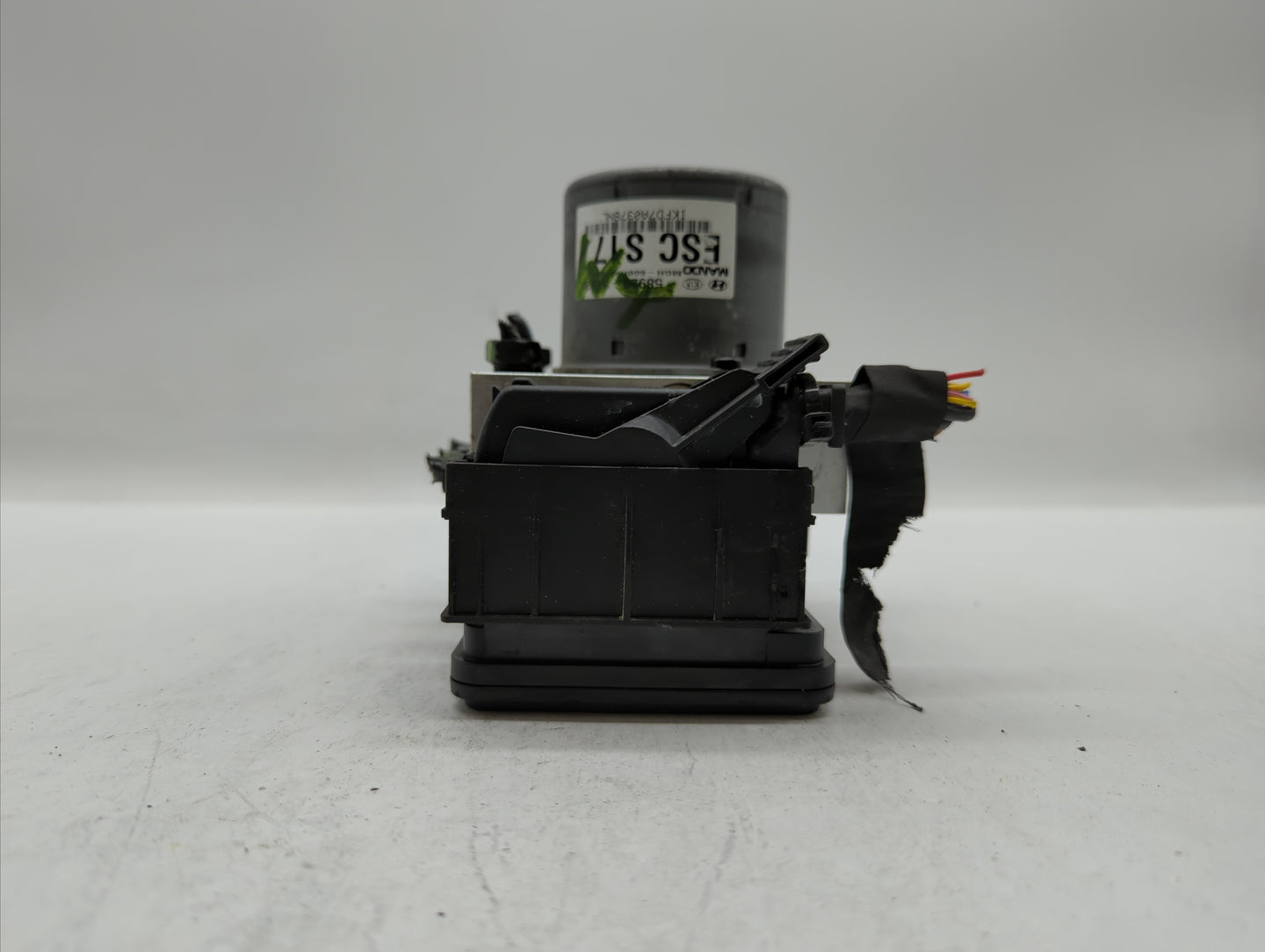 2014-2016 Hyundai Elantra ABS Pump Control Module Replacement P/N:BE6003G510 58920-3X630 Fits Fits 2014 2015 2016 OEM Used A